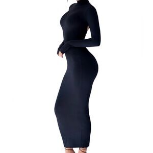 Lips & Honey Leona Black Dress Size Small